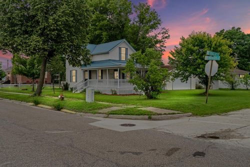 616 Douglas Street, Sparta, WI, 54656 | Card Image