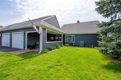 3142 E River Rd, Grand Island, NY, 14072-1959 | Card Image