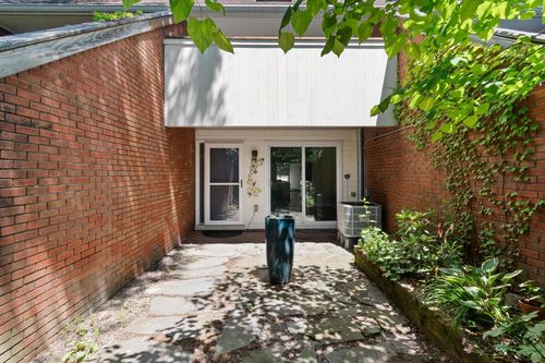 4-388 College St, Burlington, VT, 05401-3431 | Card Image