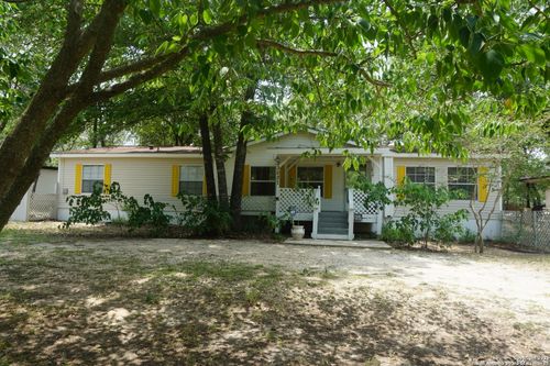 23027 Fawn Trail Dr, Elmendorf, TX, 78112-6046 | Card Image