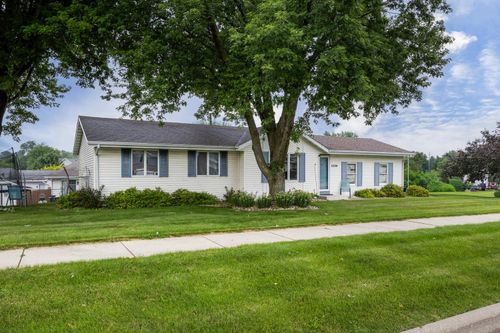 2206 Green Valley Drive, Janesville, WI, 53546 | Card Image
