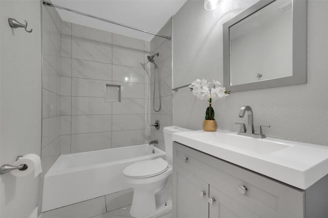 303 Riva Rdg, House other with 4 bedrooms, 3 bathrooms and null parking in Lucas TX | Image 33