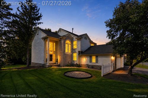 30-7112 Winding Brook Court, West Bloomfield Charter Township, MI, 48322 | Card Image