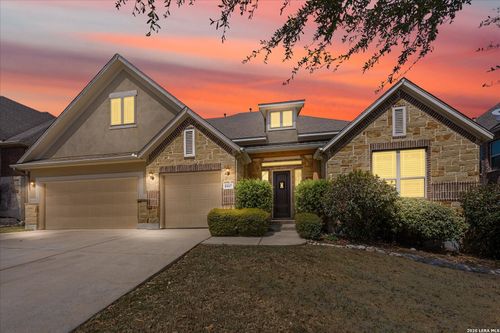 8907 Irving Hl, Fair Oaks Ranch, TX, 78015-4492 | Card Image