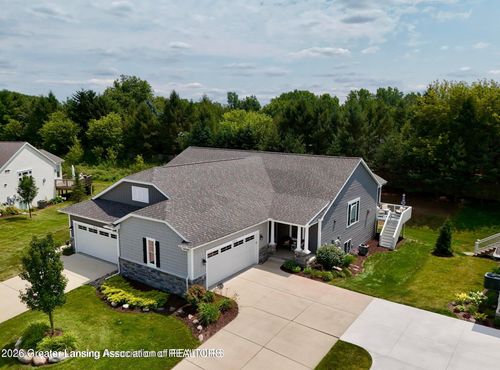 5310 Hawk Hollow Dr E, Bath, MI, 48808-9608 | Card Image