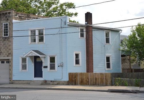 411 Haven St, SCHUYLKILL HAVEN, PA, 17972-1115 | Card Image