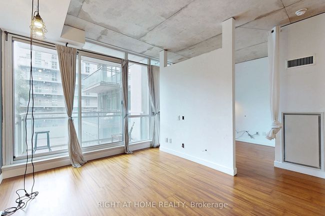 312 - 38 Niagara St, Condo with 1 bedrooms, 1 bathrooms and 1 parking in Toronto ON | Image 9