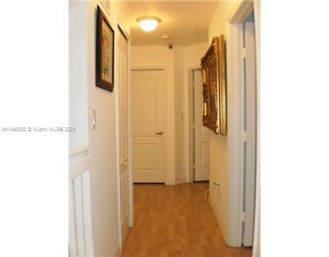 APT-209 - 8838 W Flagler St, Condo with 3 bedrooms, 3 bathrooms and null parking in MIAMI FL | Image 5