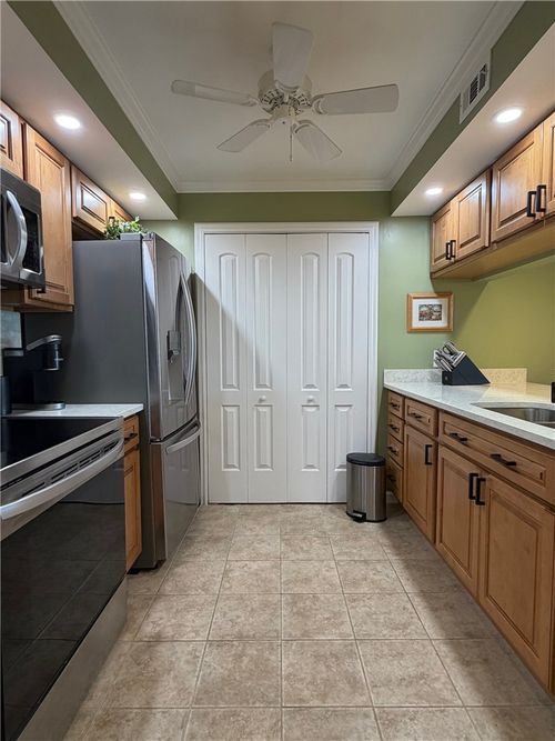 101-39 Plantation Dr, Vero Beach, FL, 32966-7965 | Card Image