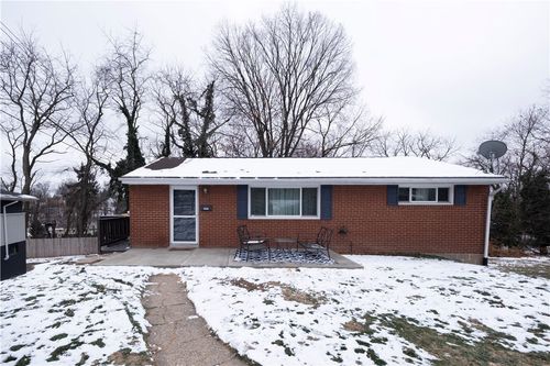 4660 Prescot Dr, Bethel Park, PA, 15102-2966 | Card Image