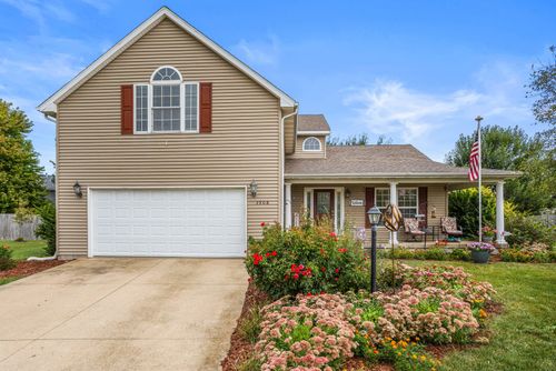 3908 Rockdale Drive, Champaign, IL, 61822 | Card Image
