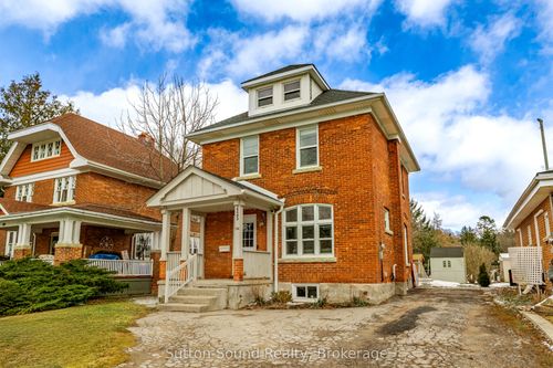 425 2nd Ave E, Owen Sound, ON, N4K2G2 | Card Image