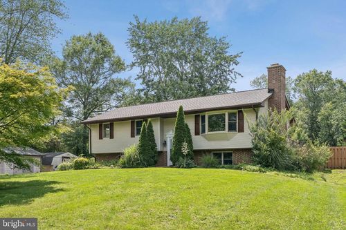 8030 Kettle Run Ct, CATLETT, VA, 20119-1847 | Card Image