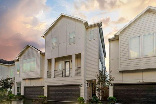 6313 Chelsea Falls Ln, Houston, TX, 77008-3083 | Card Image