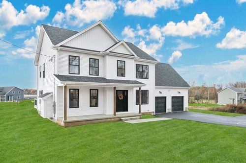 42 East St, Granby, MA, 01033-9500 | Card Image