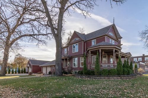 522 2nd Ave Ne, Waseca, MN, 56093-3352 | Card Image