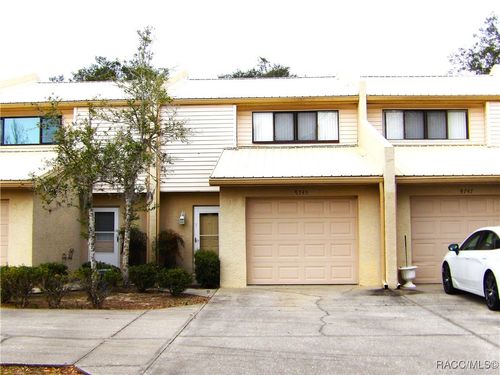 9745 Goldfinch Ln, Inverness, FL, 34450-2823 | Card Image