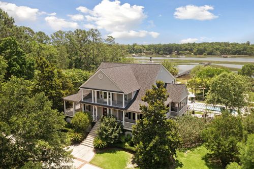 1972 Long Creek Rd, Wadmalaw Island, SC, 29487-7043 | Card Image
