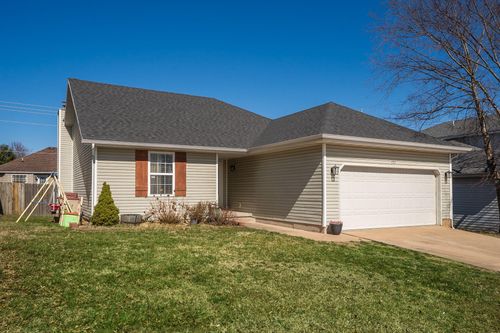 721 W Butterfield Dr, Nixa, MO, 65714-7083 | Card Image