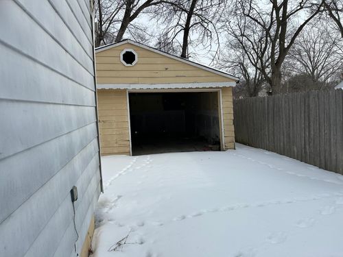 4110 Leerda Street, Flint, MI, 48504 | Card Image