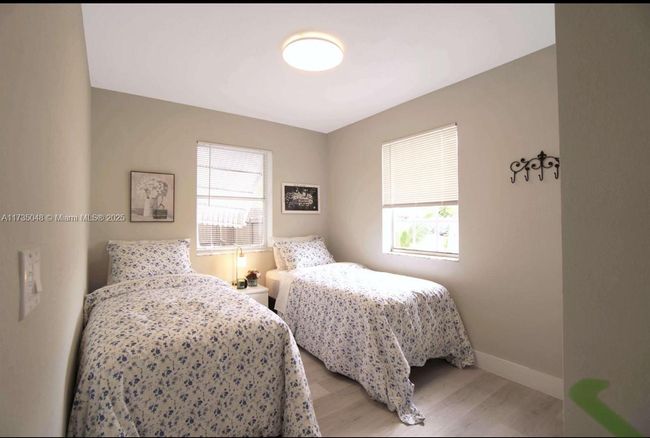 4877 Ne 15 Th Ave, House other with 3 bedrooms, 2 bathrooms and null parking in Pompano Beach FL | Image 8