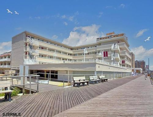 unit-104-5300 Boardwalk, Ventnor City, NJ, 08406-2870 | Card Image