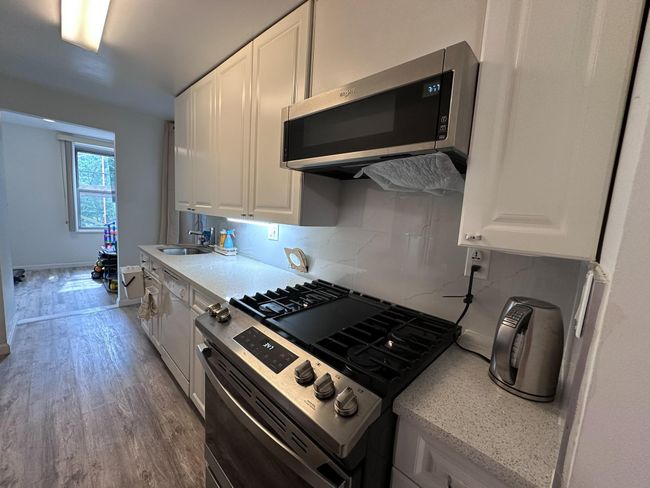 APT-2A - 209 18 Th Ave, Home with 2 bedrooms, 1 bathrooms and 1 parking in Bayside NY | Image 4