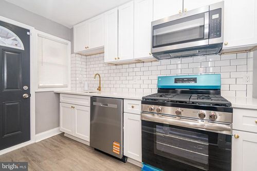 3519 Kentucky Ave, BALTIMORE, MD, 21213-1917 | Card Image