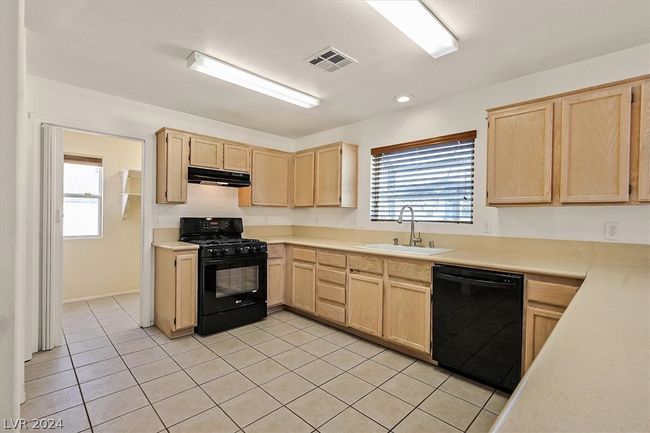 884 Demars Street, House other with 4 bedrooms, 1 bathrooms and null parking in Las Vegas NV | Image 6