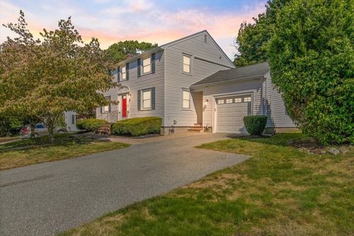 12 Lawndale Rd, Stoneham, MA, 02180-1057 | Card Image