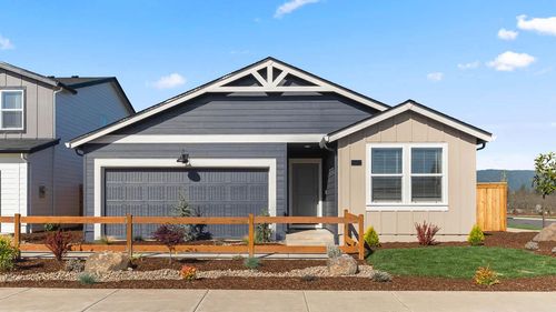 2721 Addysen Park Way, Medford, OR, 97501-4285 | Card Image