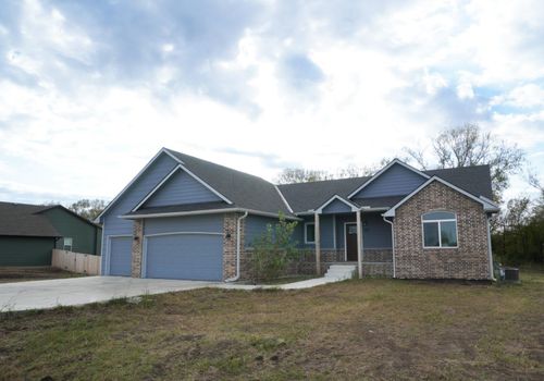 515 S Arbor Valley Way, Valley Center, KS, 67147 | Card Image