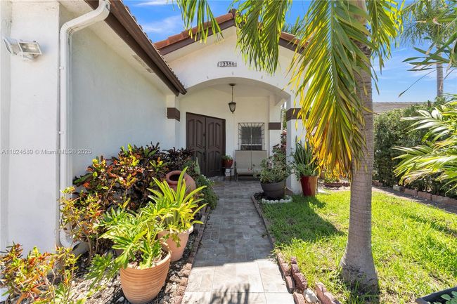 12350 Nw 7 Th Trl, House other with 3 bedrooms, 2 bathrooms and null parking in Miami FL | Image 5