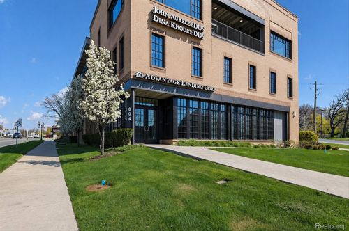 3a-804 N Main St, Rochester, MI, 48307-1431 | Card Image