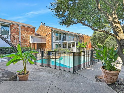 102-4317 Hartford St, Dallas, TX, 75219-2631 | Card Image