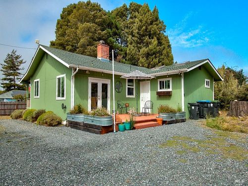 32840 Boice Lane, Fort Bragg, CA, 95437 | Card Image