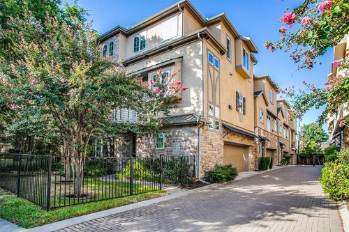3680 Azure Ct, Dallas, TX, 75219-3037 | Card Image