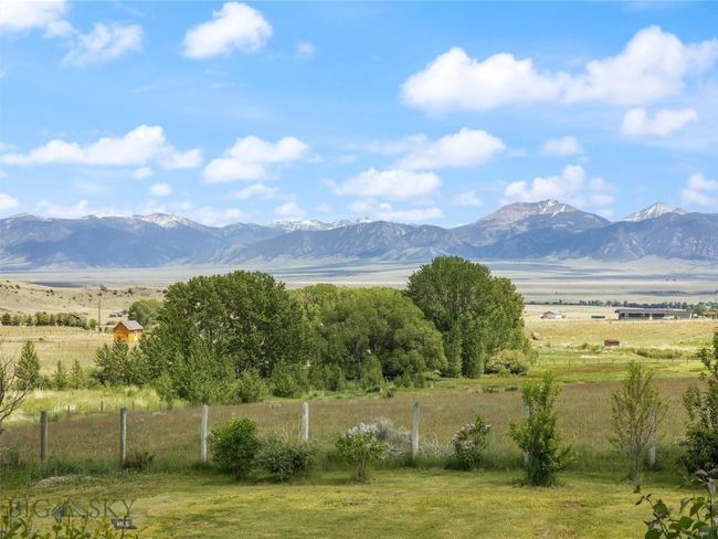 106 Two Bumps Loop E, House other with 3 bedrooms, 2 bathrooms and null parking in Ennis MT | Image 46