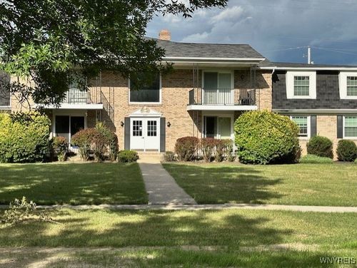 b-457 Burroughs Dr, Amherst, NY, 14226-3917 | Card Image
