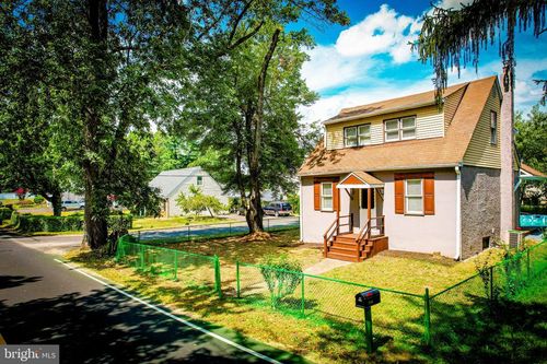 2191 Dunksferry Rd, BENSALEM, PA, 19020-3713 | Card Image