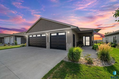 145 Devitt Dr Drive, Harrisburg, SD, 57032 | Card Image