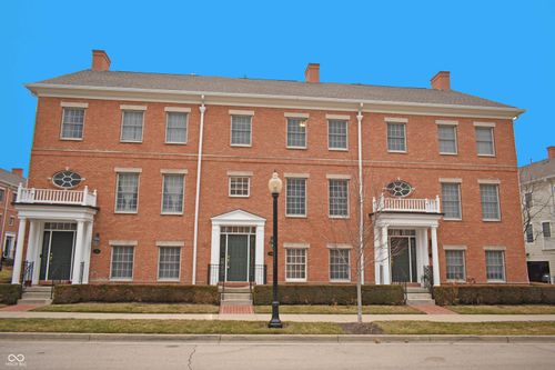 2044 Broughton St, Carmel, IN, 46032-7311 | Card Image