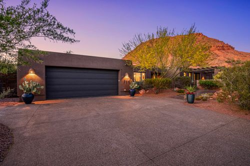 384 W Brittlebush Way, Ivins, UT, 84738-6588 | Card Image