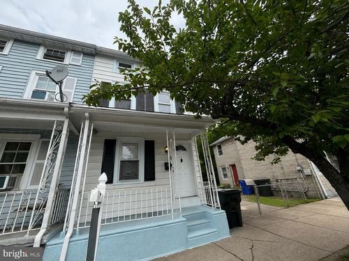 16 E Federal St, Burlington, NJ, 08016-1610 | Card Image