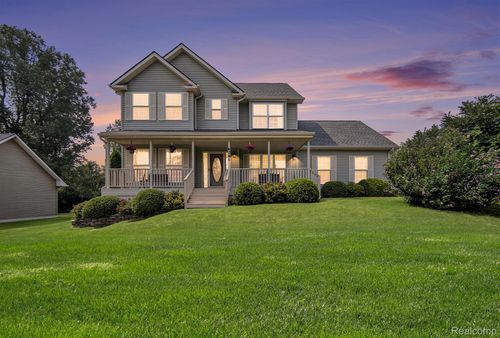 4244 Trinity Ln, Pinckney, MI, 48169-8223 | Card Image