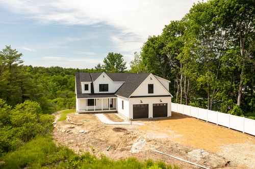 222 River Rd, Eliot, ME, 03903-1311 | Card Image