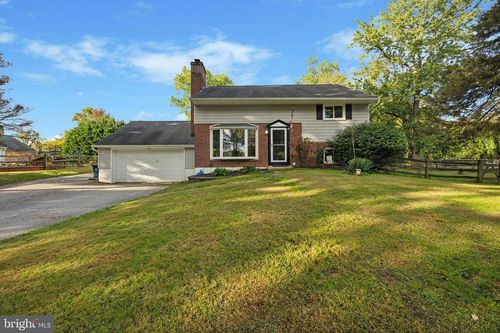 1439 Green St, GARNET VALLEY, PA, 19060-2017 | Card Image