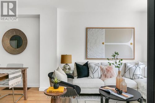 9 Agnes Lane, Toronto (Greenwood-Coxwell), ON, M4L3Z3 | Card Image