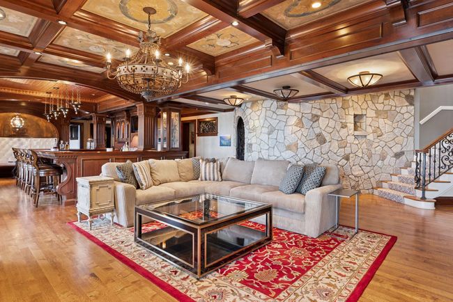 6425 Virginia Dr, House other with 4 bedrooms, 6 bathrooms and null parking in Excelsior MN | Image 28