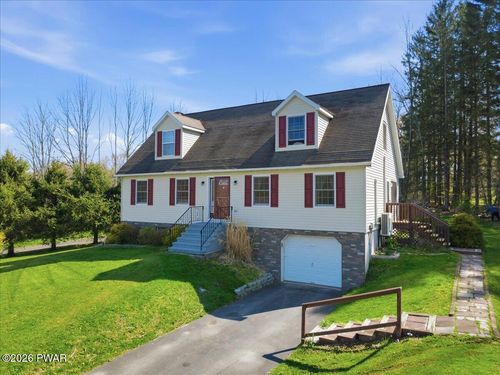 16 Rockwell Lane, Waymart, PA, 18472 | Card Image